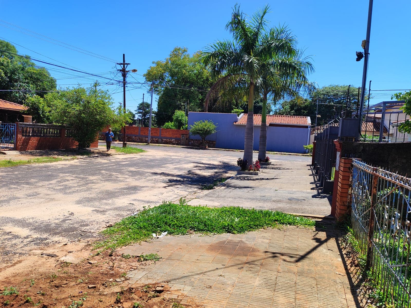Casa En Venta En Fernando de la Mora A Precio De Terreno!!, foto 5