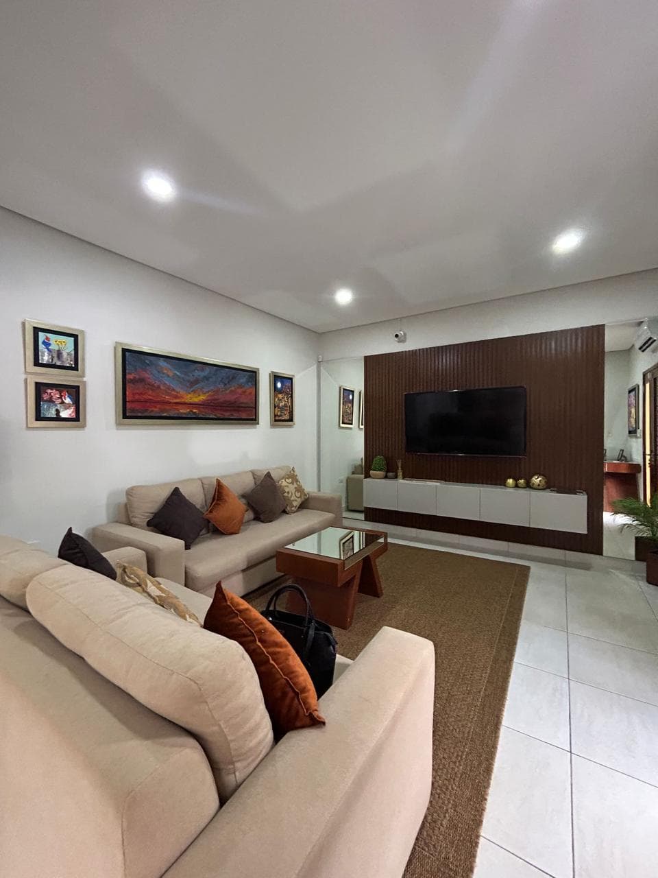Residencia Con 5 Habitaciones (3 En Suite) En Asuncion - San Vicente, foto 4
