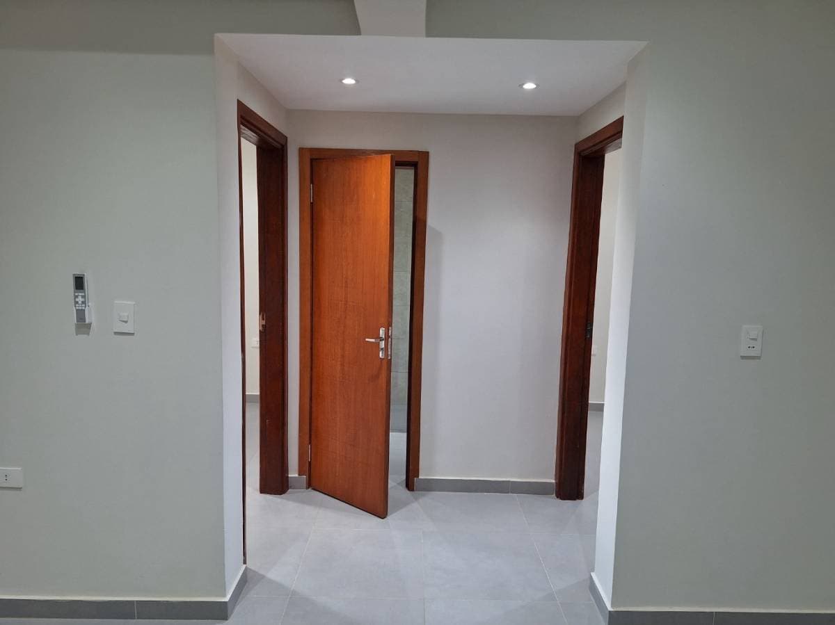 Departamento 2 Dormitorios en Venta - Edificio Bahamas, San Lorenzo, foto 3