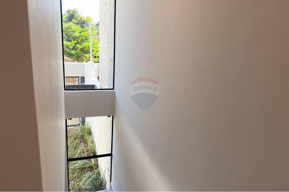 A estrenar duplex en villa adela Luque, foto 5