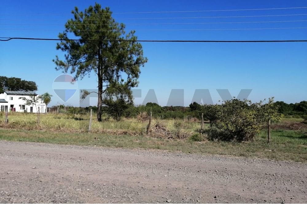 Amplio Terreno de 1.732 m2 en Surubí'i - A Pasos del Club Centenario, foto 4