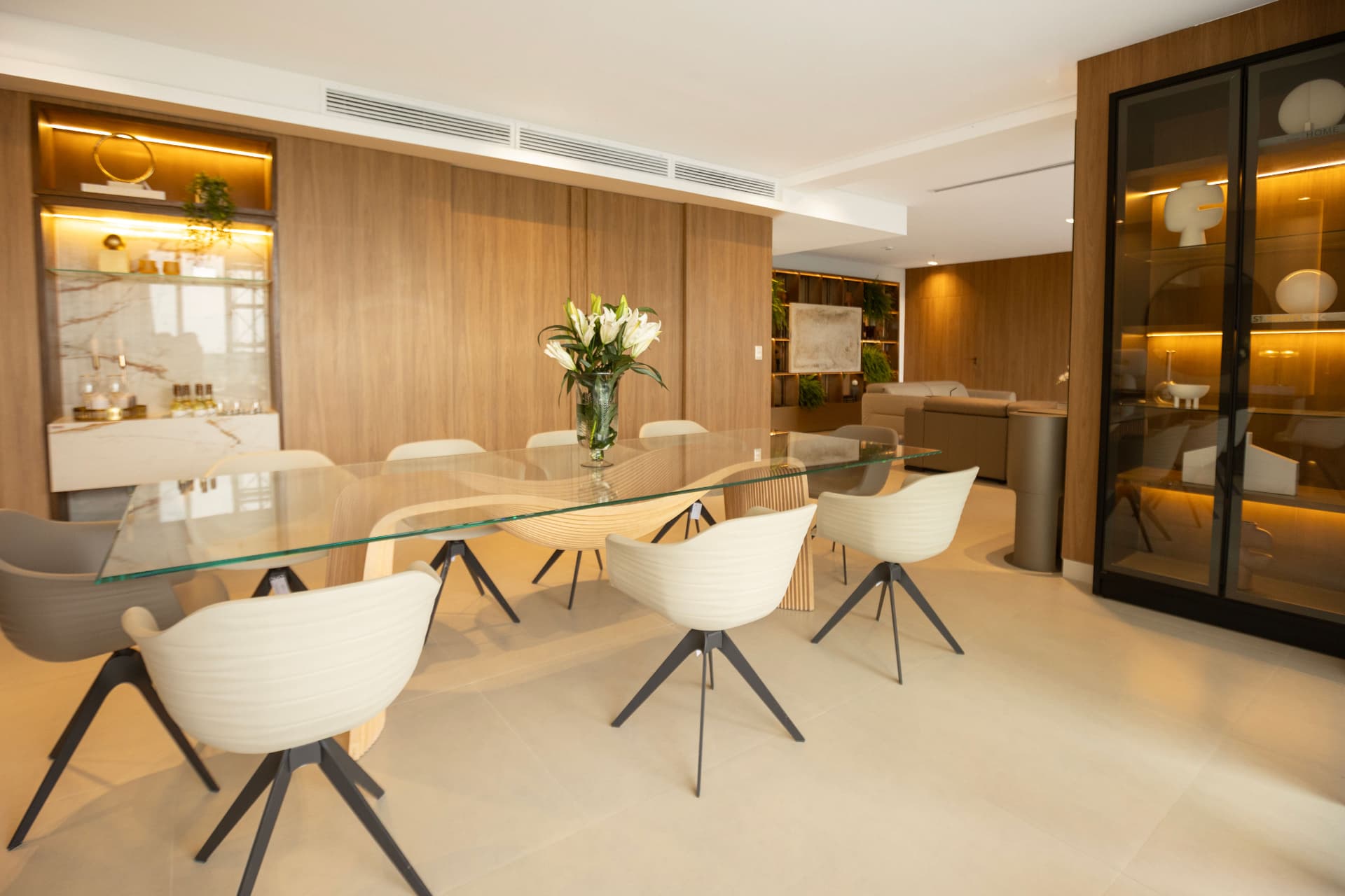 EN VENTA – Departamento Dúplex Exclusivo | 297 m² | Av. Santísima Trinidad, foto 3