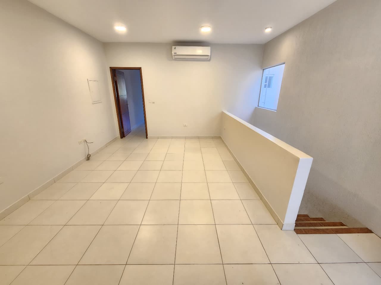 Hermoso duplex 3 dormitorios, en bo. Mburucuyá, foto 5