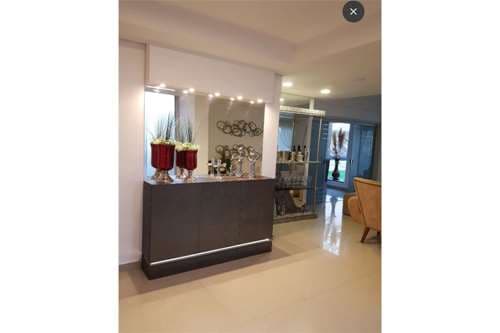 Residencia-Venta- Doctor Abente c/Teniente Ramirez Torres, Mburicaó, Asunción, foto 3