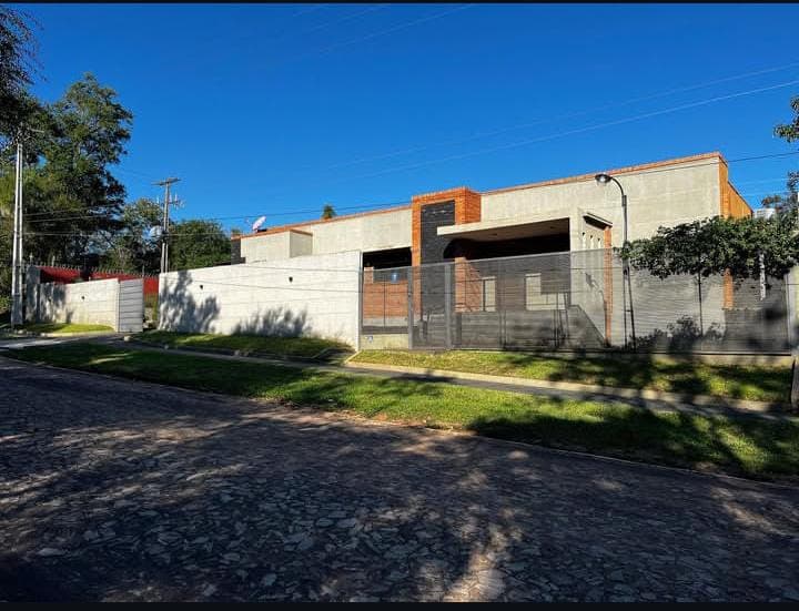 De casa en San Bernardino, foto 1