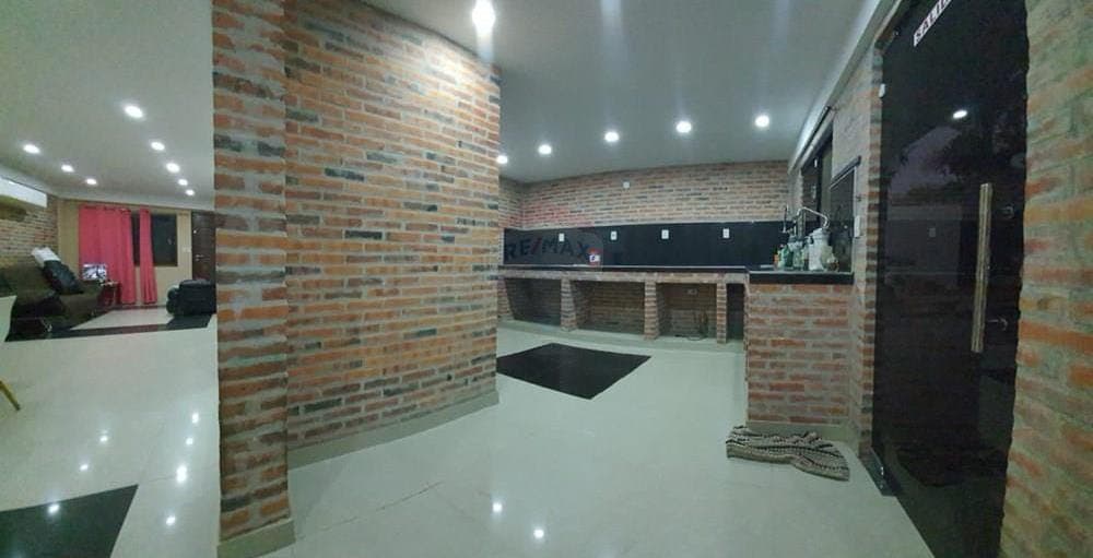 Hermosa casa en alquiler en Mariano Roque Alonso, foto 5