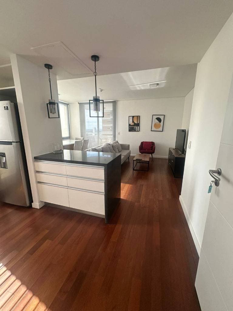 Departamento amoblado de 2 habitaciones en el edificio sky tower, foto 1