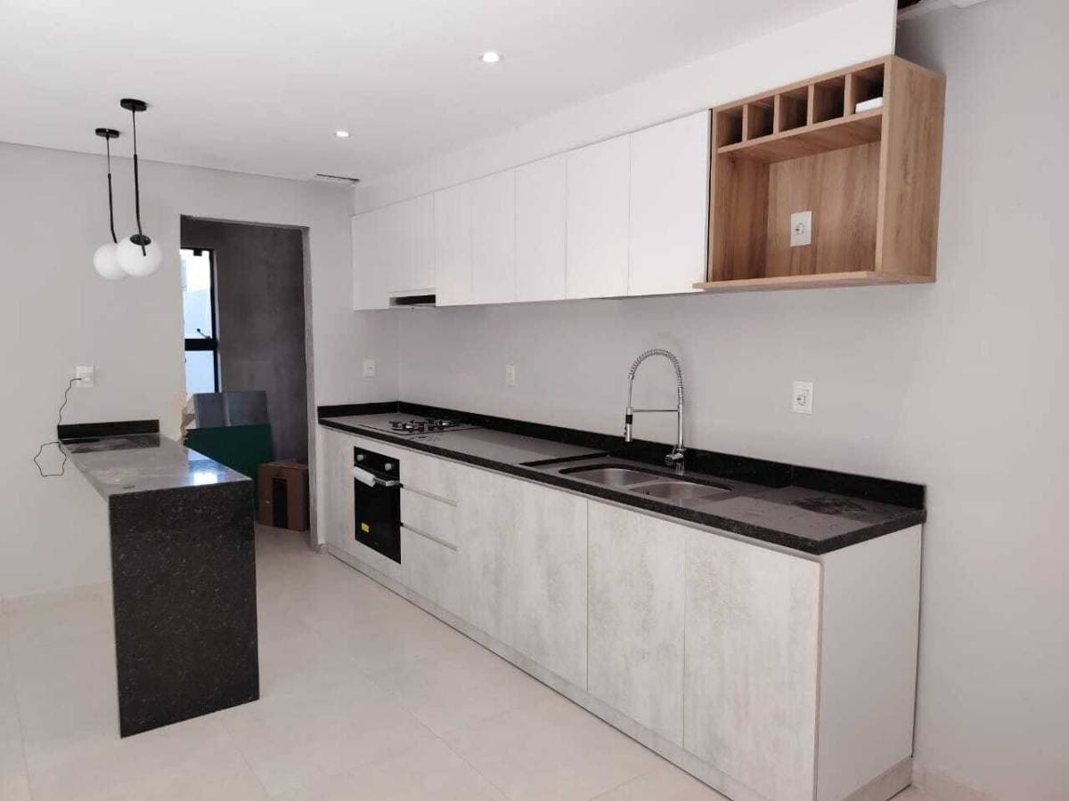 En venta duplex en Luque - jardin de oro, cerca de plaza madero — foto 4