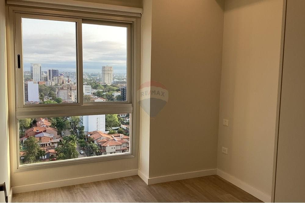 Lujoso departamento en forvm molas lopez - Carmelitas, Asunción, foto 5
