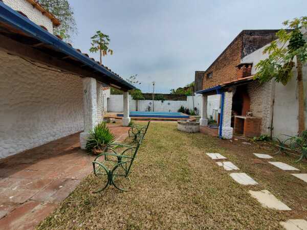 Propiedad estilo colonial en bº Las Mercedes de Asunción, foto 3
