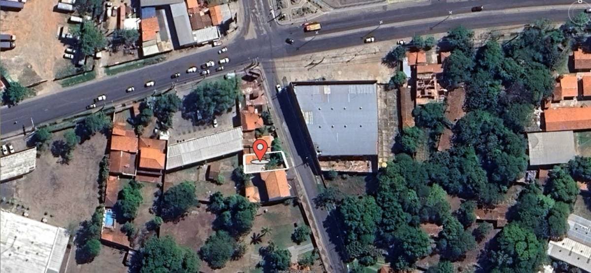 Oportunidad de negocio de propiedad en esquina en esquina concurrida, foto 1