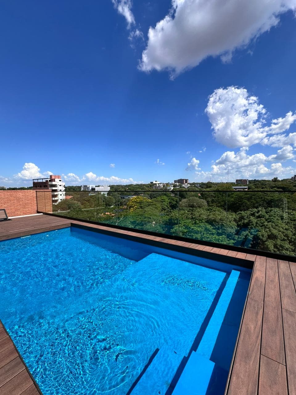 En alquiler penthouse de lujo en barrio mariscal lopez — foto 2
