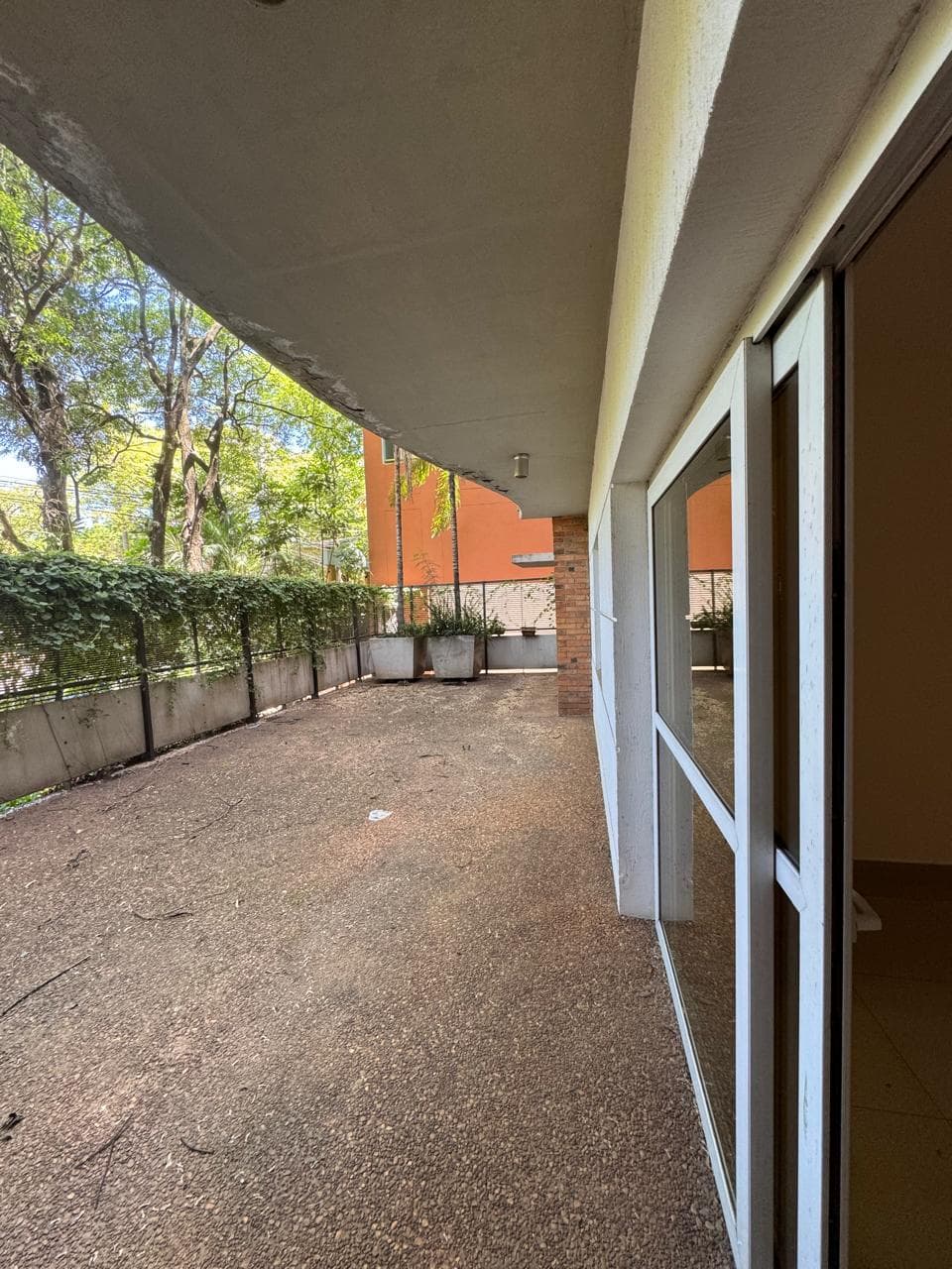 Las Lomas - zona asa, amplio dpto de 3 dormitorios — foto 2