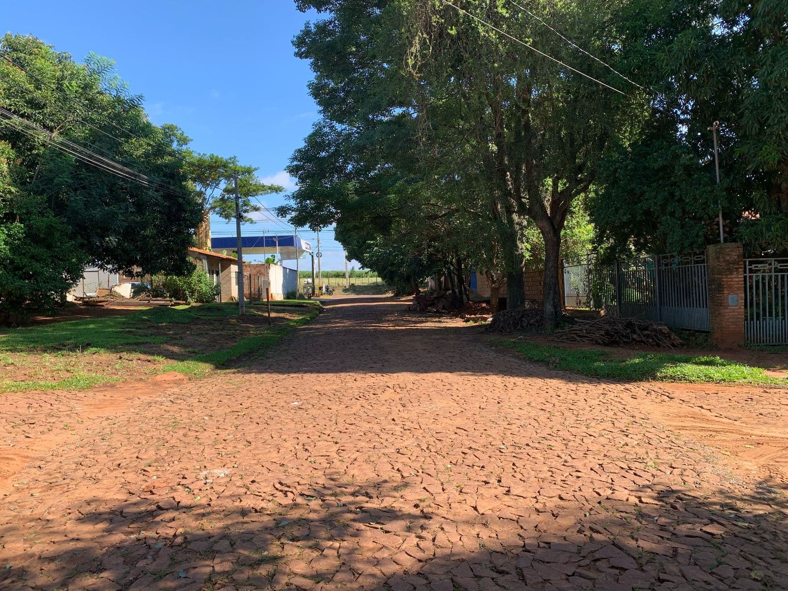 Terreno con casa en capiata barrio retiro, foto 5