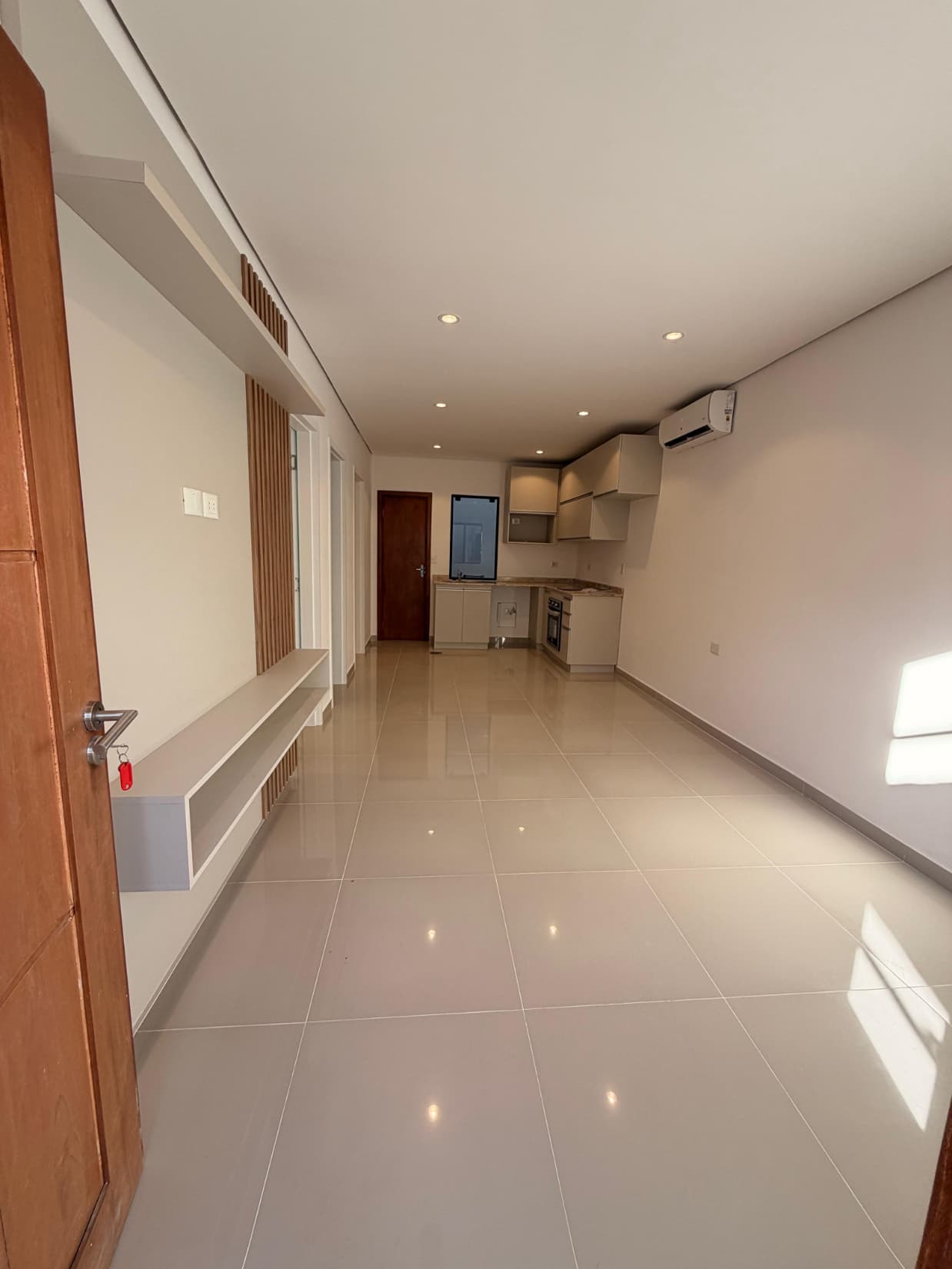 departamentos en Barrio Pitiantuta, Fernando de la Mora (Zona Sur) — foto 5