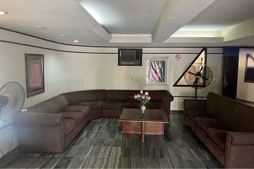 Departamento-Venta-123 8va pyda y Avda Colon, Sajonia, Asunción, foto 5
