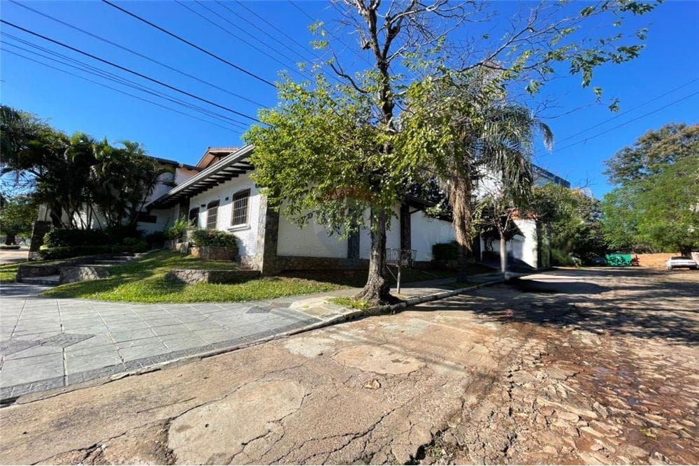 Hermosa Casa En Esquina, foto 3