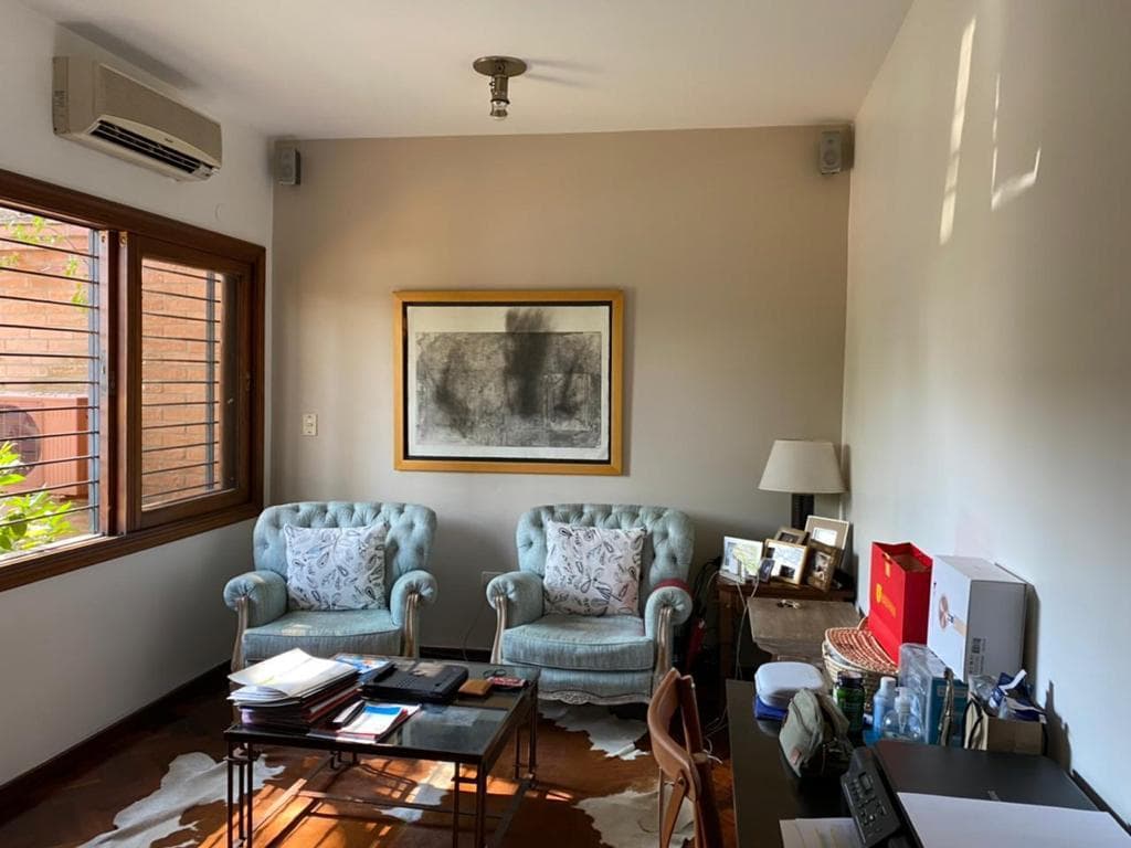 Imponente casa en barrio Carmelitas 4 habitaciones — foto 5