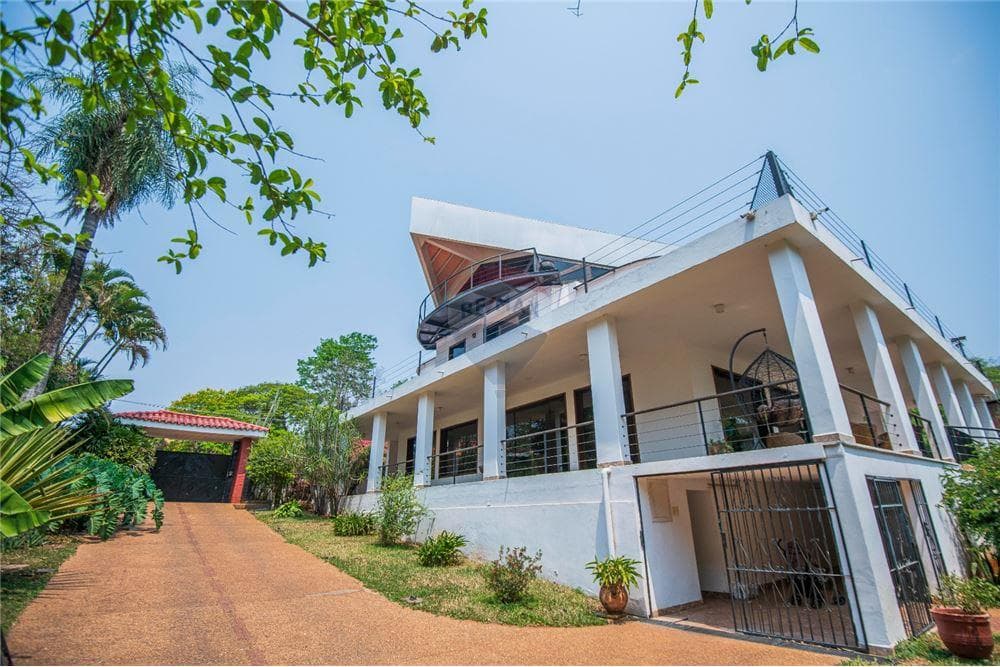 Fabulosa e increible residencia en San Lorenzo zona una, foto 4