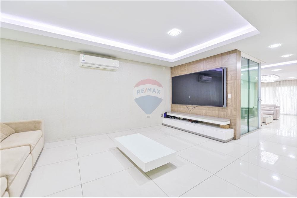 Residencia - Alquiler - Los Laureles, Paraguay — foto 4
