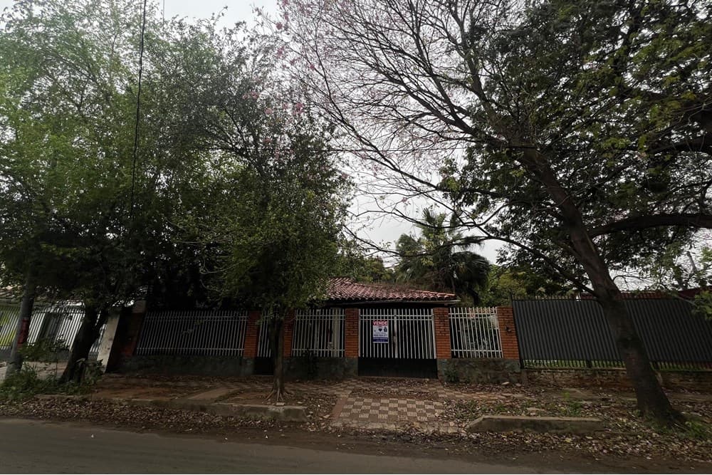 Terreno en barrio Herrera sobre andrade, foto 1