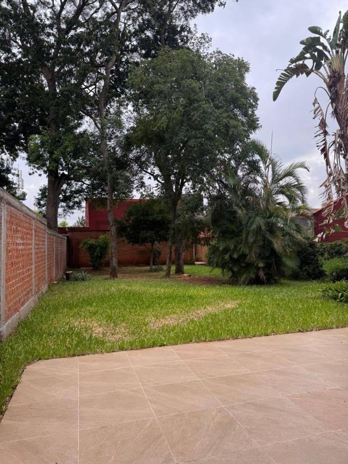 CASA EN VENTA Fernando de la Mora, foto 2