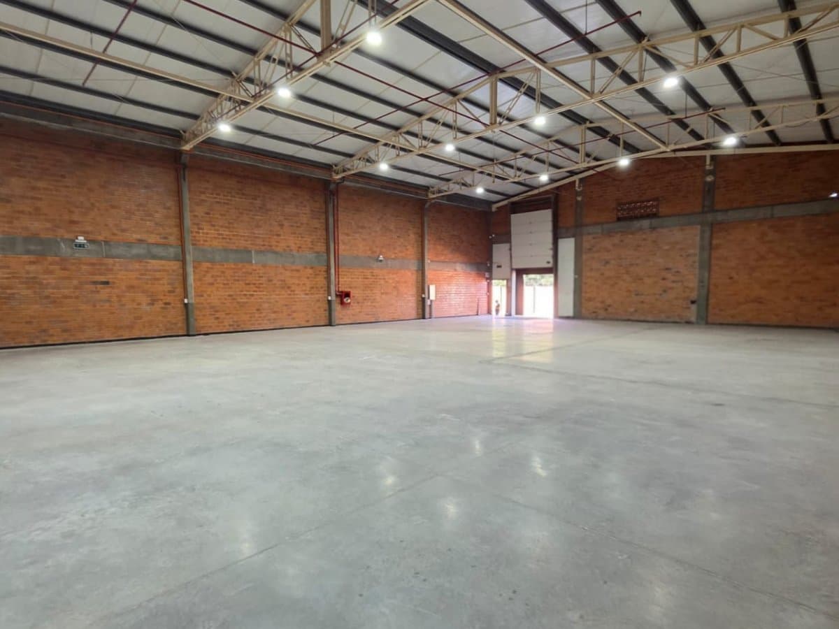 Deposito de 420 m2 en Mariano Roque Alonso, foto 2