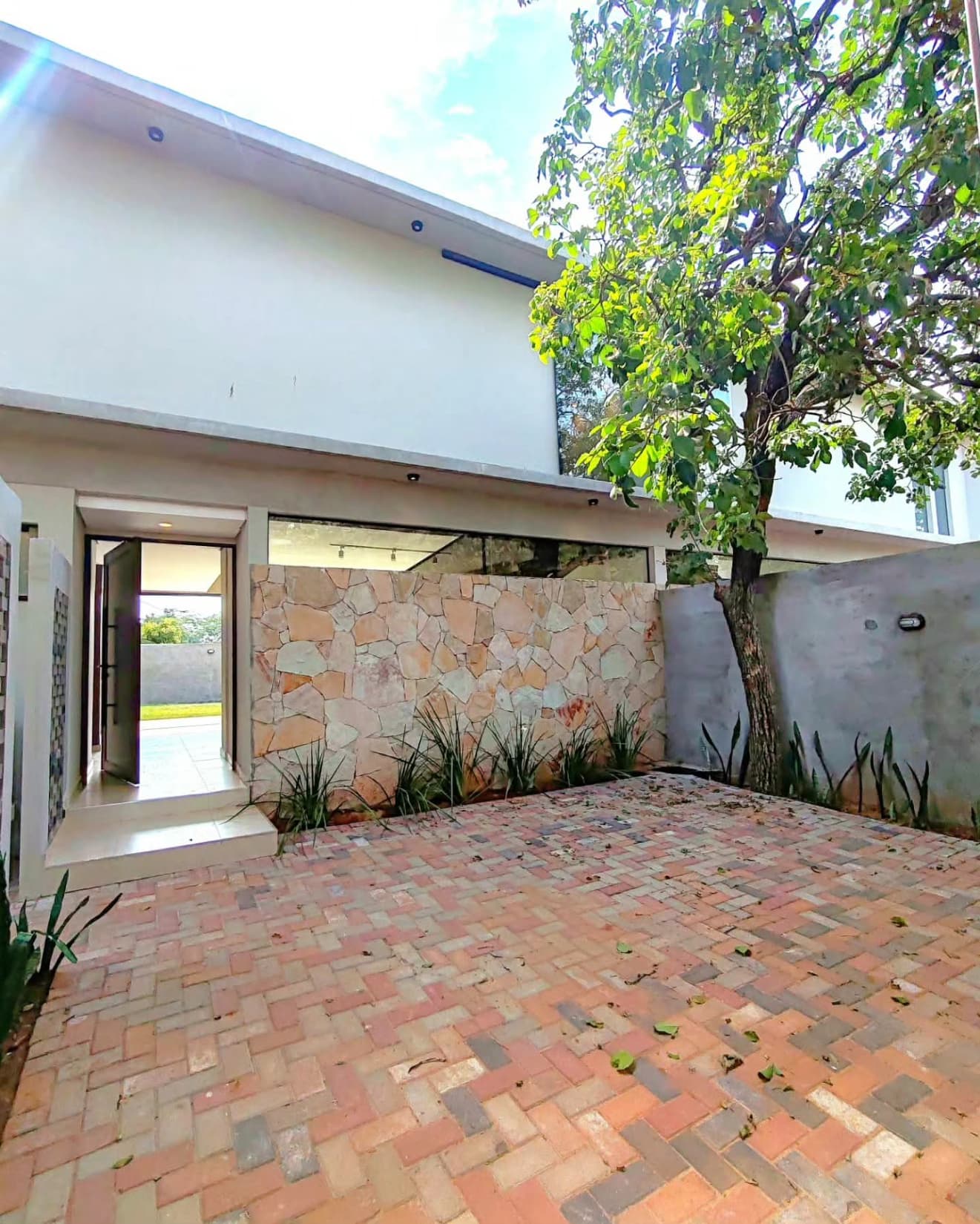 Exclusivos dúplex a estrenar en el barrio américa de Luque — foto 4