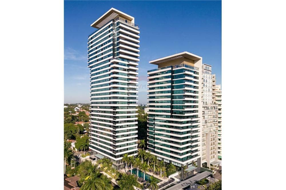 Vendo lujoso departamento en torreii eminent