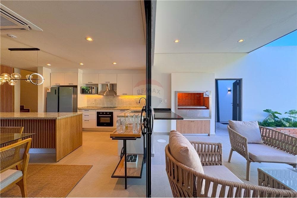 Duplex a estrenar en condominio cerrado en Luque, foto 1
