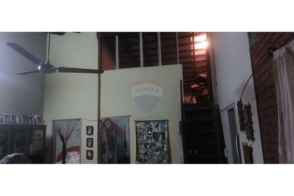 En venta casa con salon comercial en asuncion, foto 3