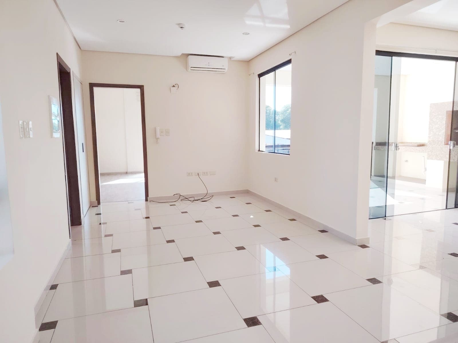 Departamento de Ragusa con dos cocheras en Alquiler - Barrio Herrera, foto 1