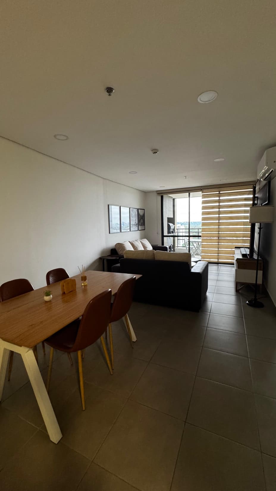 Alquilo DPTO AMOBLADO 2 SUITES Edificio torres mirador