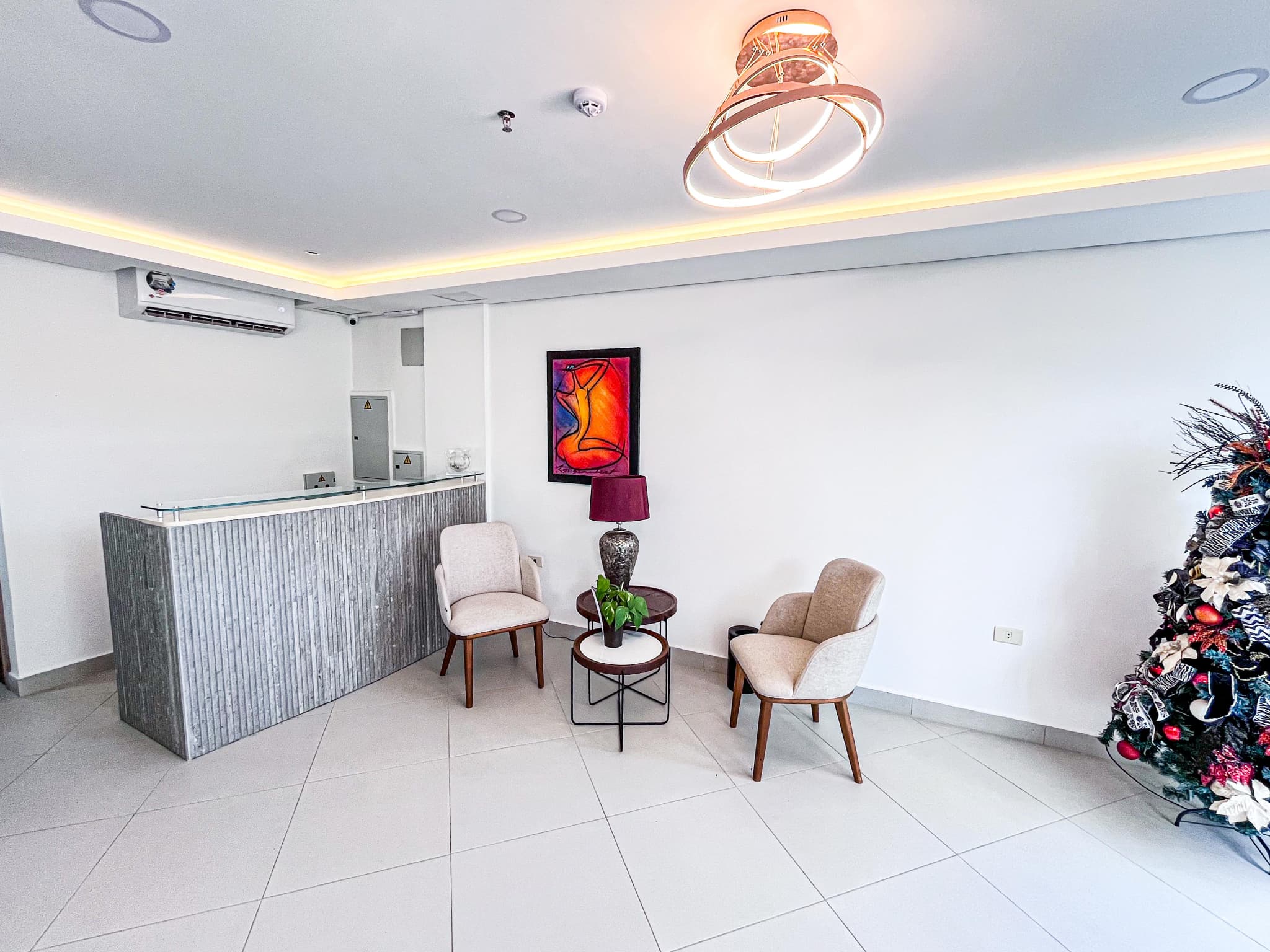 Departamento De 2 Dormitorios Con Y Sin Muebles - Barrio Herrera, foto 2
