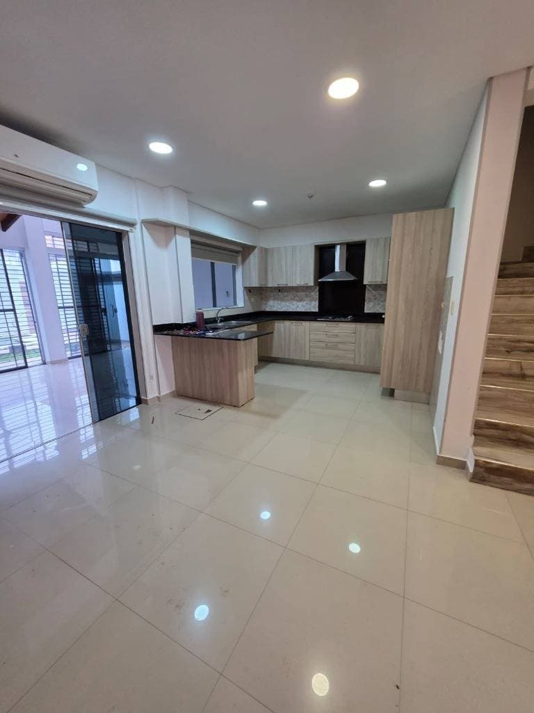 Casa en lambare, foto 2
