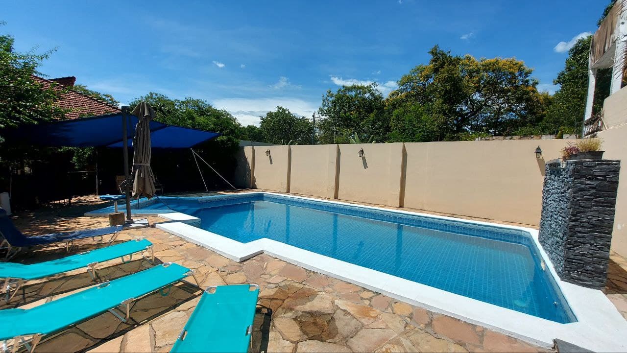 Encantadora Residencia En La Ciudad De San Bernardino, foto 4
