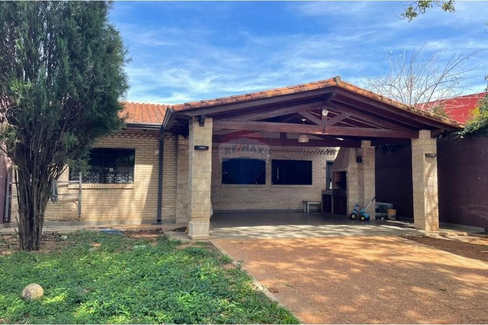 Amplia y Cómoda Casa en Asunción, Barrio San Pablo, foto 1