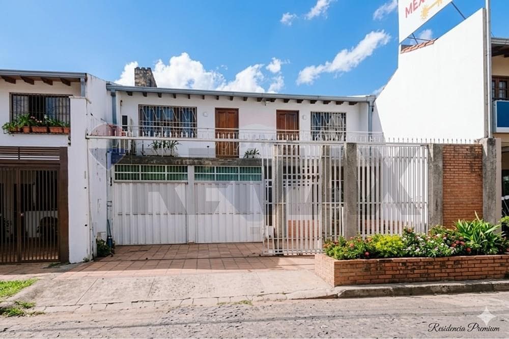 Alquilo casa para oficina