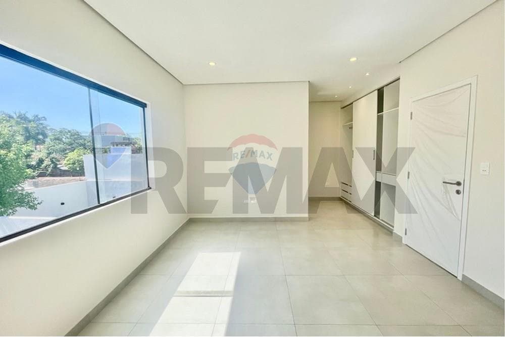 Duplex Lujoso en Loma Pyta — foto 4