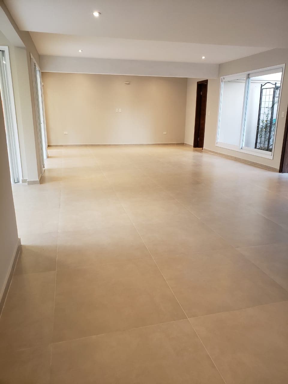 Moderna casa en Mburucuyá, foto 4