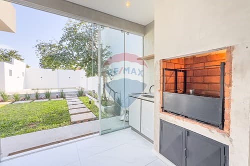 Casa-Venta-PY Central Villa Elisa, foto 5