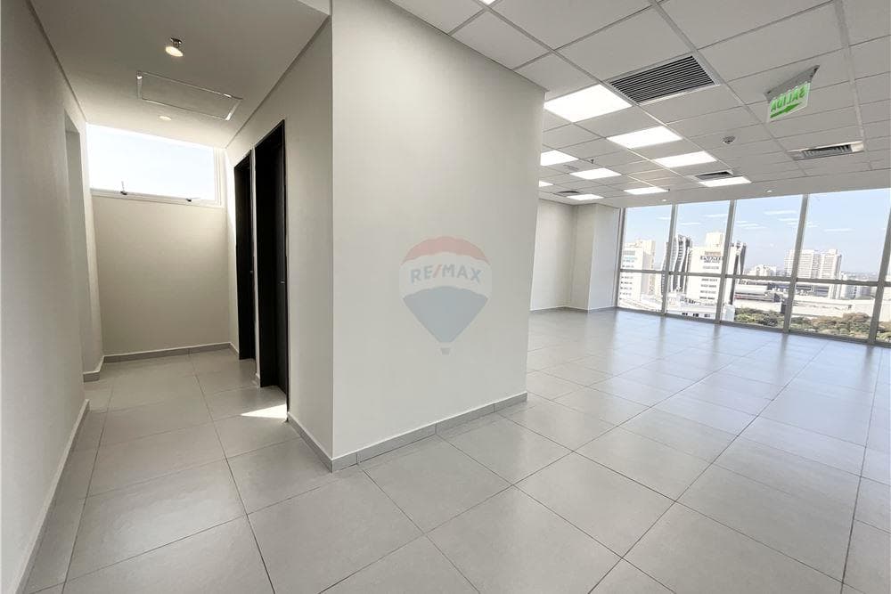 oficina corporativa en el Edificio THE TOP — foto 2