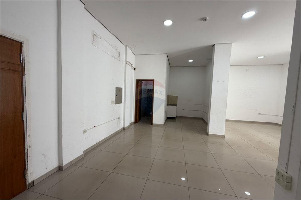Local Comercial - Alquiler - Paraguay Central Fernando de la Mora, foto 3