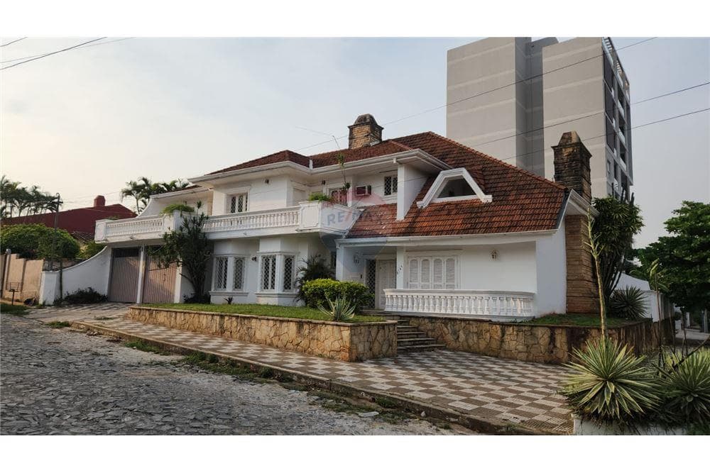 Casa en venta-excelente ubicación para proyectos
