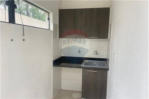 Duplex-Alquiler-PY Central Luque Loma Merlo, foto 3