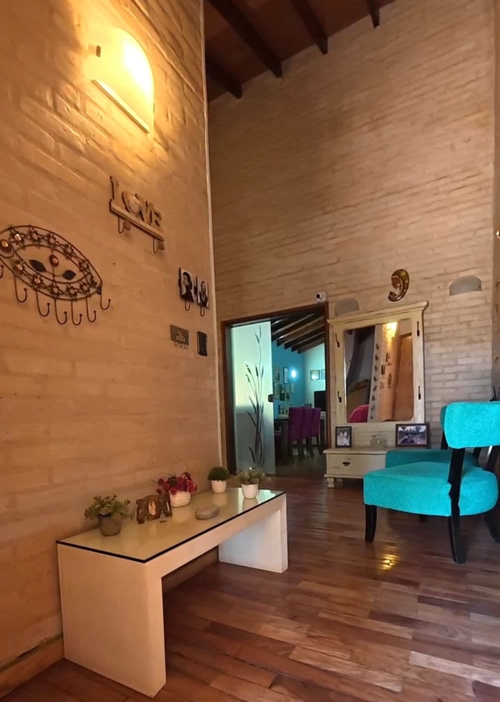 Gran residencia a una cuadras del colegio liberty, foto 4