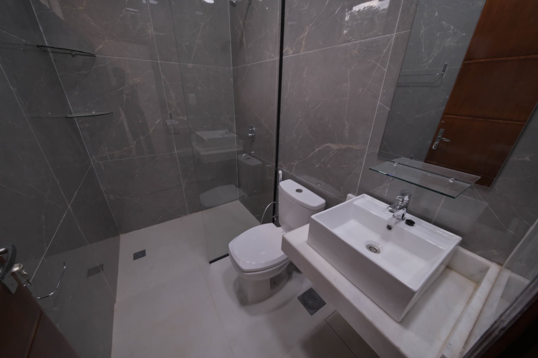 Casa Nueva En Luque, Sin Entrega Inicial Y Personalizable En El Mejor Barrio — foto 5