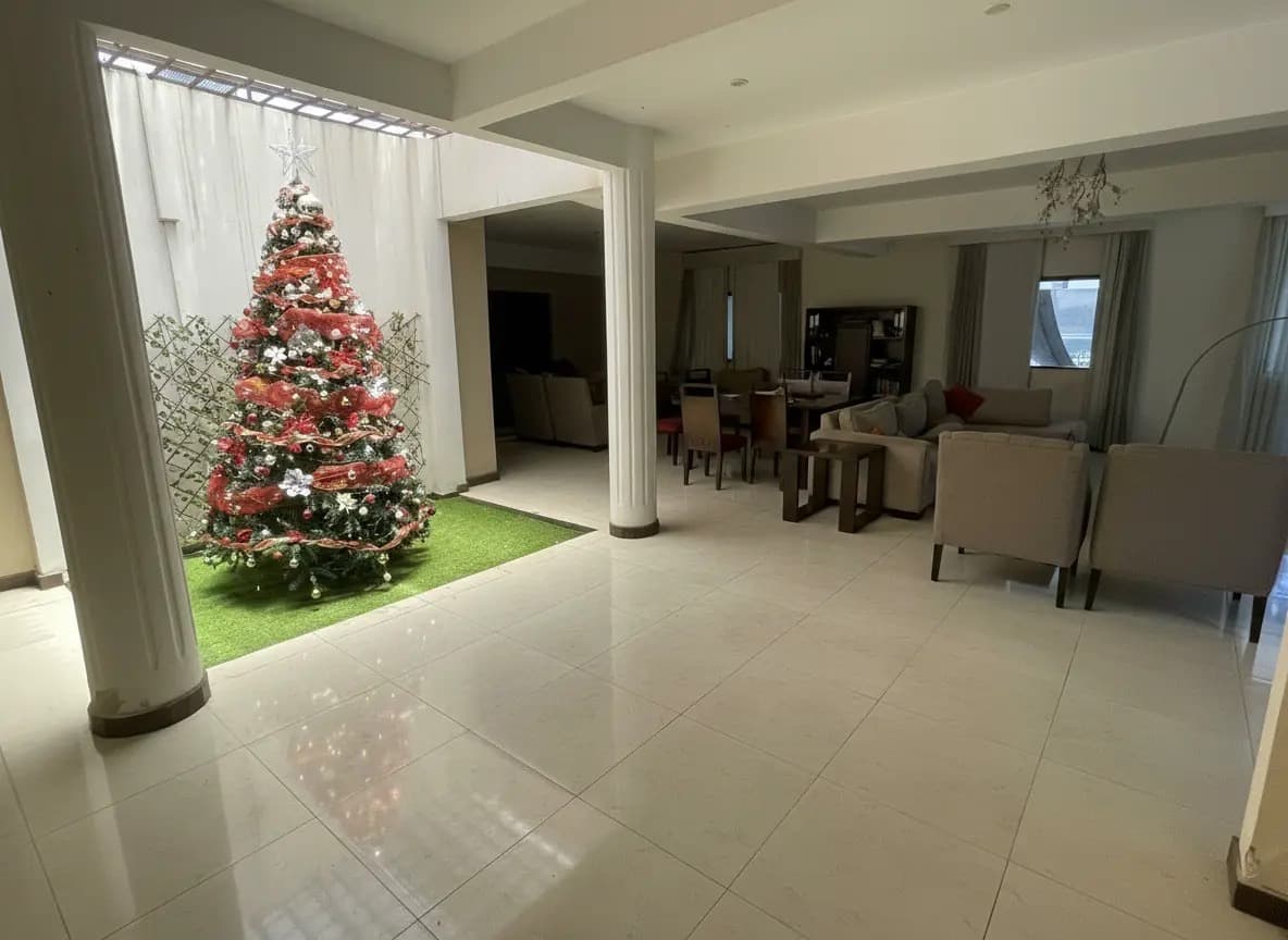 Fdo de la mora, zona sur, en alquiler casa de 4 dormitorios, 500 m2, foto 5