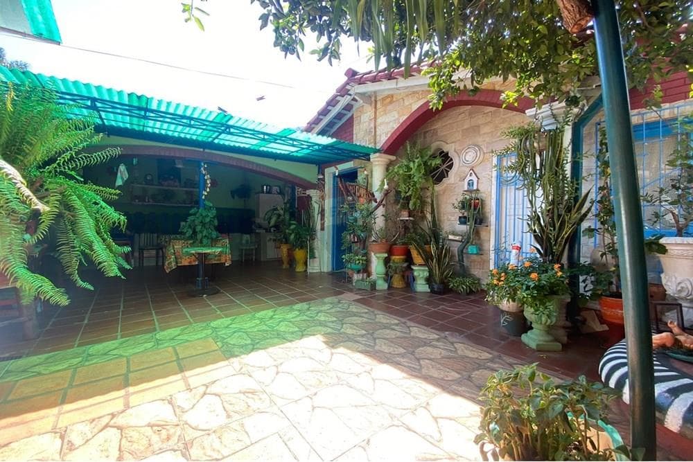 Casa Fernando de la Mora sur, foto 2
