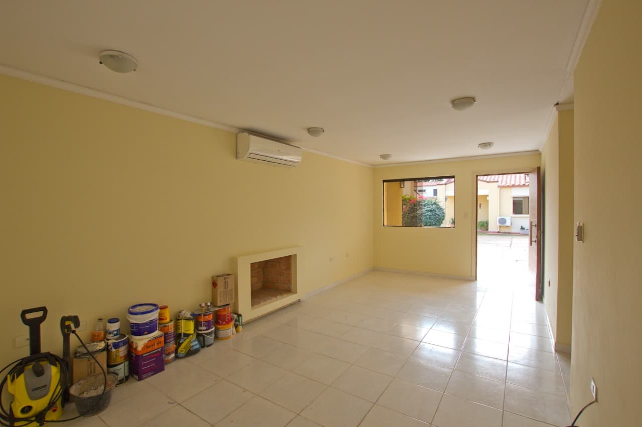 casa toda en planta baja , en Condominio — foto 3
